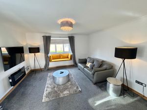 Photo 7- click for photo gallery